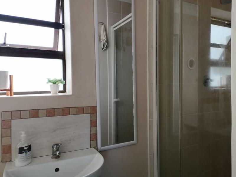 2 Bedroom Property for Sale in Seemeeu Park Western Cape